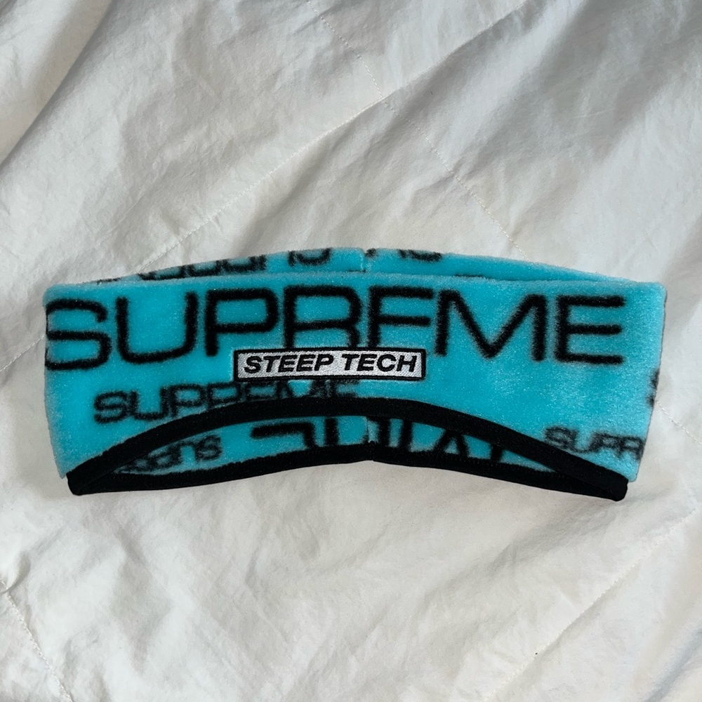 Supreme sleep tech North face collab